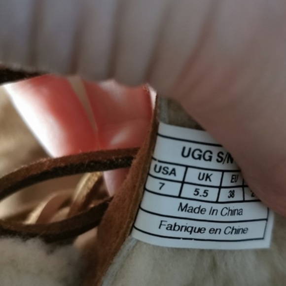 Ugg Australia Tan Lace Up Boots Size 7 - Picture 5 of 7